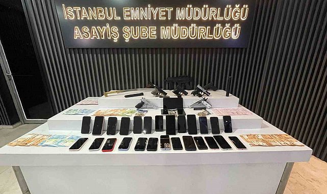 Sahte kimlikle estetik operasyonu olmak istedi kırmızı bültenle arandığı ortaya çıktı: 8 şüpheli adliyeye sevk edildi