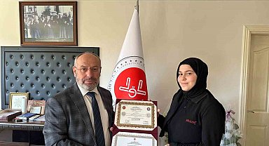 Salihli'de hafızlar belgelerine kavuştu