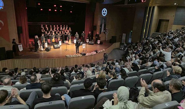 Samsun'da SAYSAD TSM Korosu'ndan kuruluş konseri