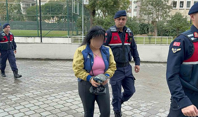 Samsun'da uyuşturucu ticaretinden 1'i kadın 2 kişi tutuklandı