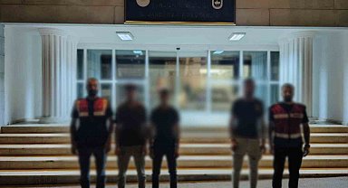 Şanlıurfa'da 9 göçmen kaçakçısı yakalandı