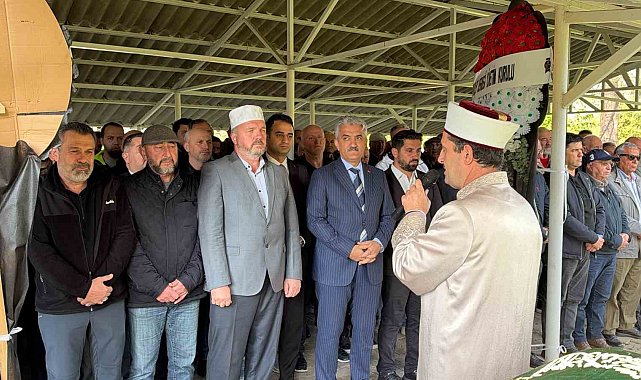 Savaş muhabiri Levent Öztürk Düzce'de son yolculuğuna uğurlandı