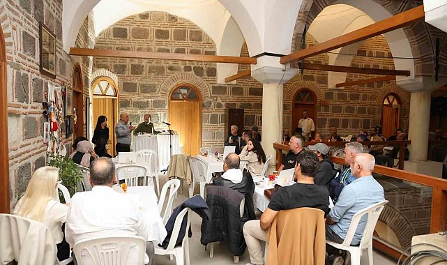 Şehzadeler'de 'Şiir Evi Etkinleri'ne yoğun ilgi