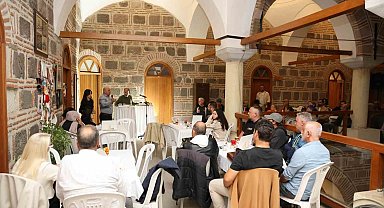 Şehzadeler'de 'Şiir Evi Etkinleri'ne yoğun ilgi