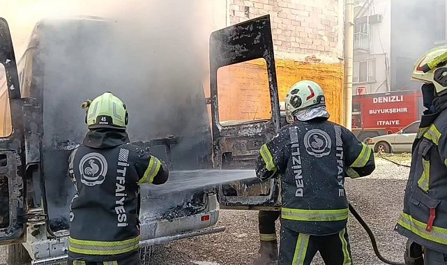 Seyir halindeki otomobil alevlere teslim oldu