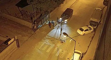 Siirt'te iki otomobil çarpıştı, 4 araçta maddi hasar oluştu