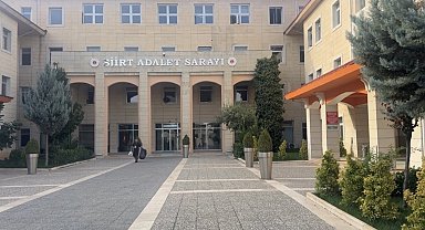 Siirt'te Mekiye Akyel davasının ilk duruşması görüldü: Sanık yakınları mahkeme salonundan çıkarıldı