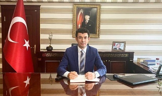 Silahla vurulmuş halde bulunan Afyonkarahisar Vali Yardımcısı ve İl Özel İdaresi Genel Sekreteri İhsan Ayrancı, ağır yaralı olarak hastaneye kaldırıldı.
