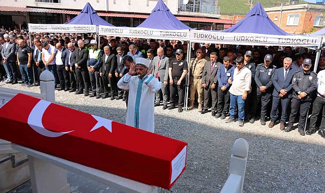 Silahlı kavgada vurularak hayatını kaybeden polis memuru son yolculuğuna uğurlandı