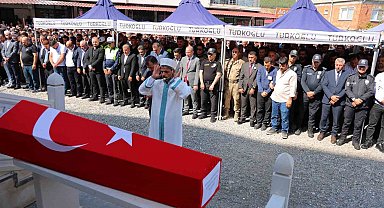 Silahlı kavgada vurularak hayatını kaybeden polis memuru son yolculuğuna uğurlandı
