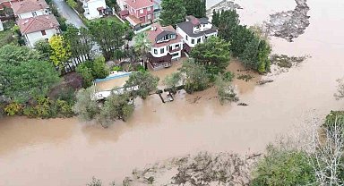 Şile'de göle dönen yollar havadan görüntülendi