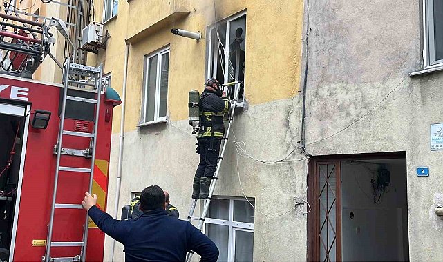 Sinop'ta kombinin elektrik bağlantısında yangın çıktı
