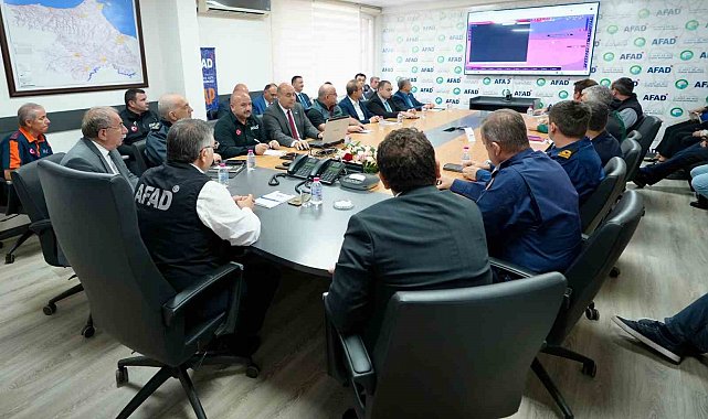 Sinop'ta kuvvetli yağış alarmı: Sel ve heyelan önlemleri masada