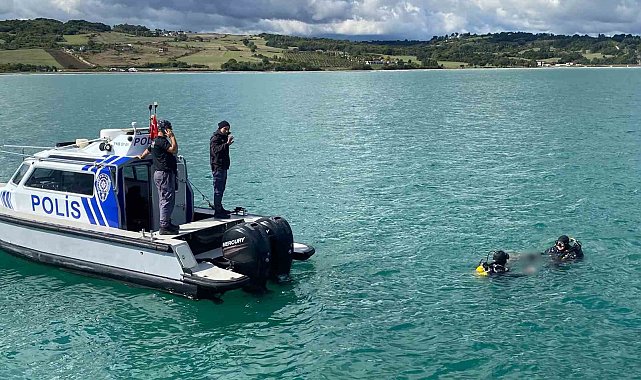 Sinop'ta teknenin alabora olması nedeniyle kaybolan polisin cesedine Ankara ve Samsun'dan gelen dalgıç polislerin desteğiyle ulaşıldı