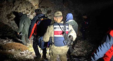 Sisli havada keçilerini ararken kaybolan 2 kişi kurtarıldı