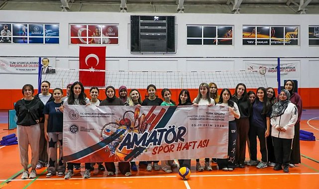 Sivas'ta yurtlarda spor şöleni düzenlendi