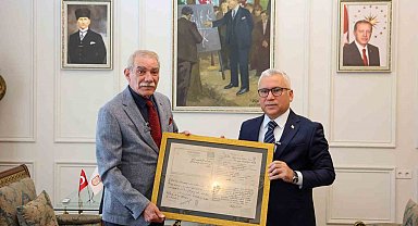 Sivaslı yüzbaşının 110 yıllık hasreti torununa ulaştı