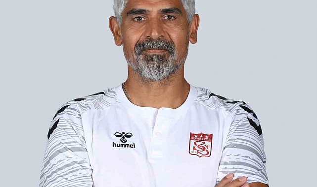 Sivasspor'da İsmet Taşdemir ile yollar ayrıldı