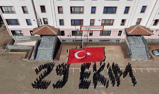 Siverek'te 29 Ekim'e özel koreografi gösterisi