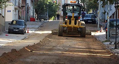 Söğüt'te üstyapı çalışmaları etap etap ilerliyor