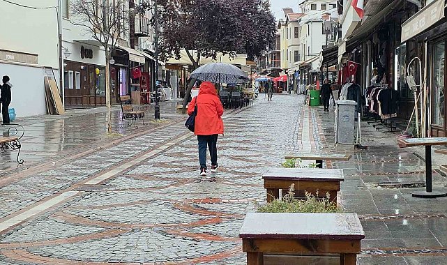 Sonbahar yağmurları Edirne'de etkisini sürdürüyor