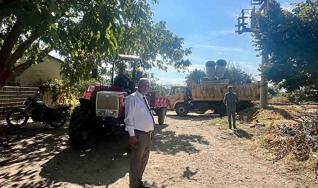 Sultanhisar Belediye Başkanı Yıldırımkaya, çalışmaları sahada takip ediyor