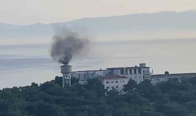 Tarihi Heybeliada Sanatoryumu'nda korkutan yangın