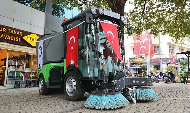 Tavas Belediyesinin araç filosu yeni temizlik aracıyla güçlendi