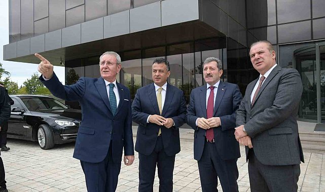 Tavlı ve Doğan'dan Samsun TSO'da yeni döneme tebrik