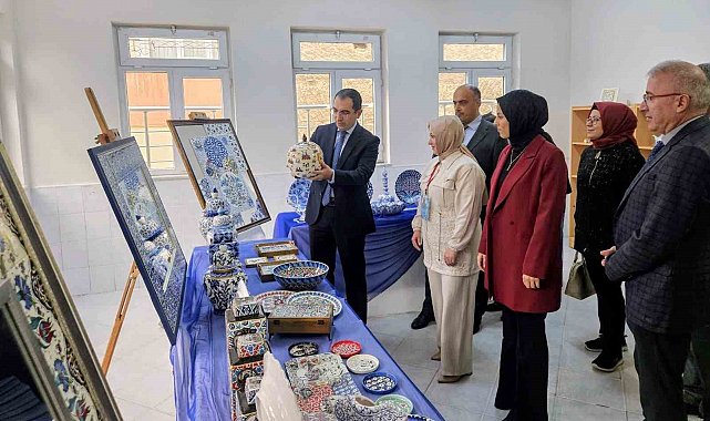 Tavşanlı'da Aile Destek Merkezi kursiyerlerine sertifika