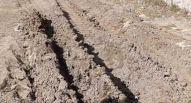 Tekirdağ'da sokakta pankartla tepki: "3 yıldır off-road pisti kullanıyoruz"