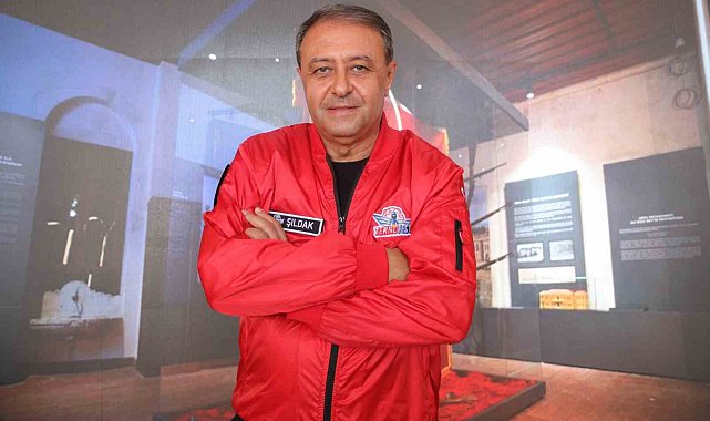 TEKNOFEST'in ikinci gününde ziyaretçi patlaması: 140 bin kişi giriş yaptı