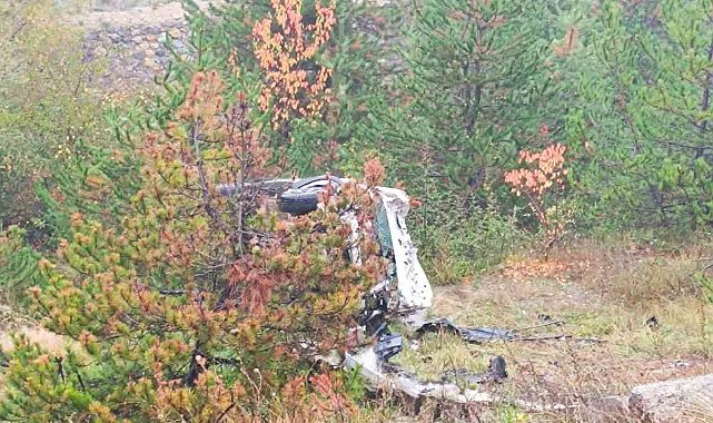 TEM Otoyolu'nda takla atan araçta 2 kişi hafif yaralandı