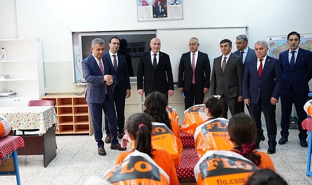 TOBB ve ETSO'dan sosyal sorumluluk kapsamında 250 öğrenciye bot ve mont desteği
