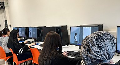 Tokat'ta geleceğin moda tasarımcılarına dijital dönüşüm desteği