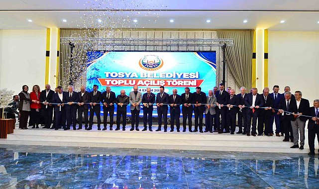 Tosya Belediyesi'nin ilçenin çehresini değiştiren projeleri için görkemli açılış töreni
