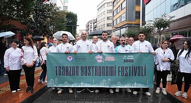 Trabzon Gastronomi Festivali kortej yürüyüşü ile başladı
