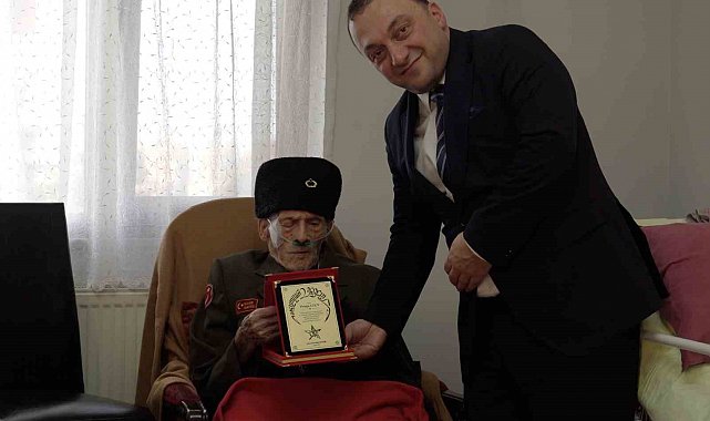 Trabzon'da 103 yaşındaki Kore gazisine Cumhuriyet Bayramı ziyareti