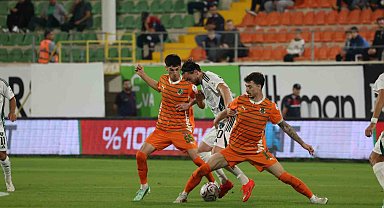 Trendyol Süper Lig: Corendon Alanyaspor: 0 - Kocaelispor: 2