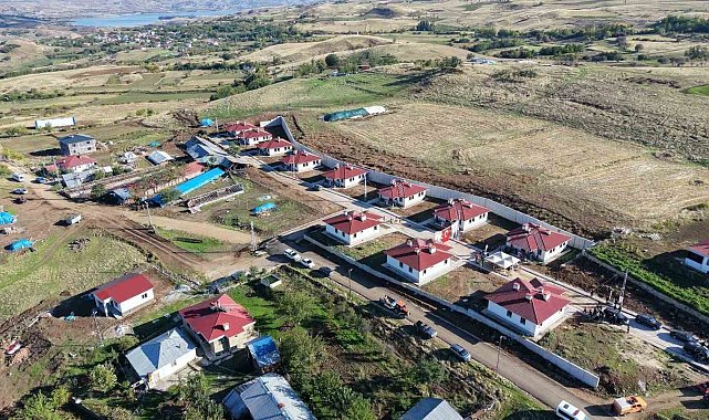 Tunceli'de 11 kırsal konutun anahtarı teslim edildi