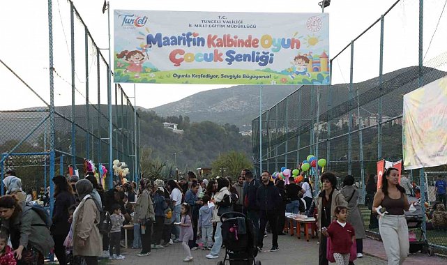 Tunceli'de festival tadında çocuk şenliği