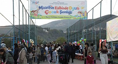 Tunceli'de festival tadında çocuk şenliği