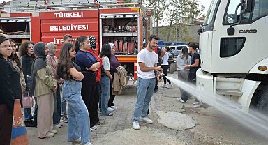 Türkeli'de uygulamalı itfaiye eğitimi
