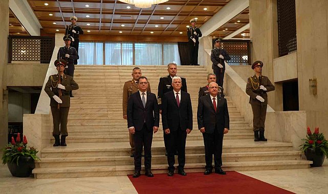 Türkiye-Bulgaristan-Romanya Savunma Bakanları ve Genelkurmay Başkanları Toplantısı başladı