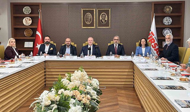 TÜRSAB Yönetim Kurulu Başkan Yardımcısı Eker: "12 bini aşkın ziyaretçiyi fuara bekliyoruz"