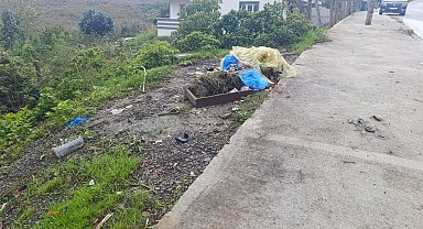Üç tekerlekli elektrikli motosiklet ile otomobil çarpıştı: 1 ölü, 1 yaralı