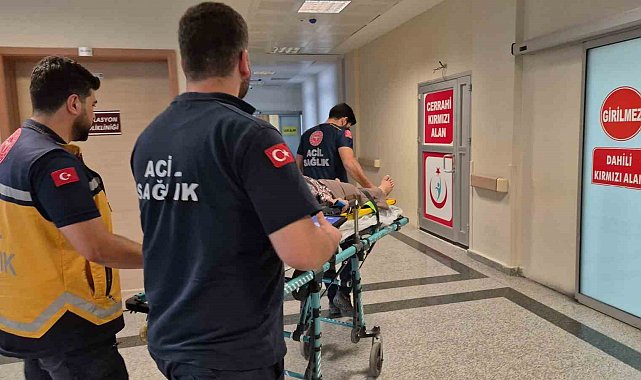 Üç tekerlekli motosiklet devrildi: 2 yaralı