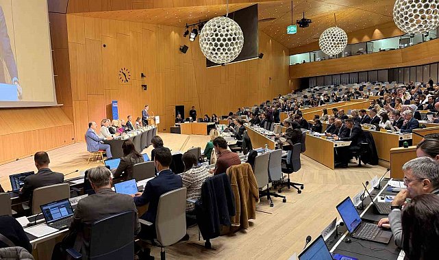 UCLG Başkanı ve COP31 Şehirler ve Yerel Yönetimler Özel Elçisi Başkan Altay, "6. Birleşmiş Milletler Belediye Başkanları Forumu"na katıldı
