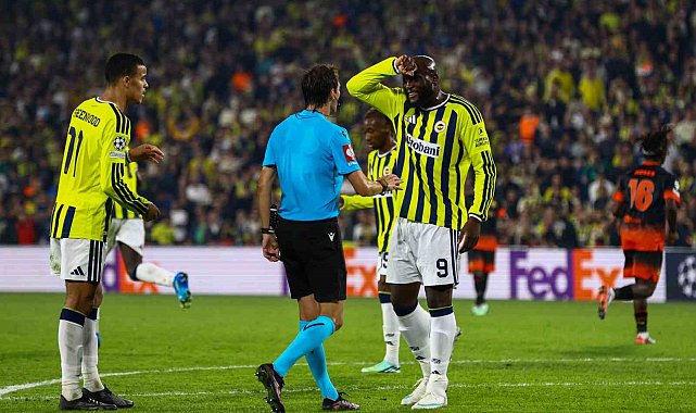 UEFA Şampiyonlar Ligi: Fenerbahçe: 2 - Slavia Prag: 2