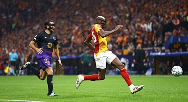 UEFA Şampiyonlar Ligi: Galatasaray: 1 - Barcelona: 4